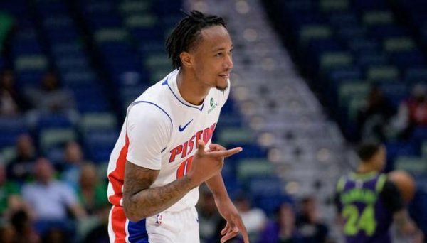 富裕配 19投18分！火箭看走眼了？杜兰特都换不来的探花，被次轮秀打爆了